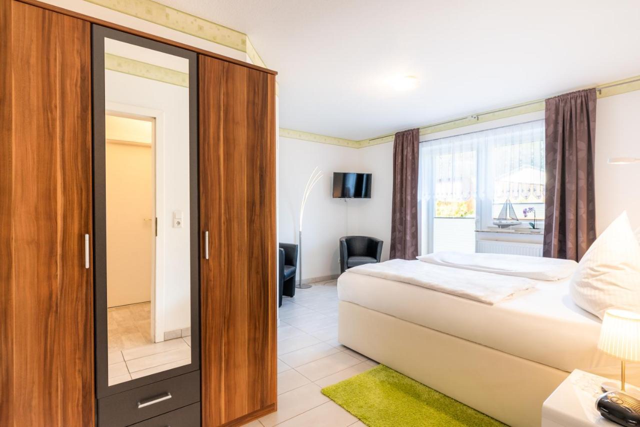 Gaestehaus Schulz Heringsdorf  Esterno foto